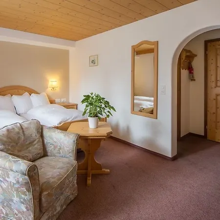 Bellaval 3*