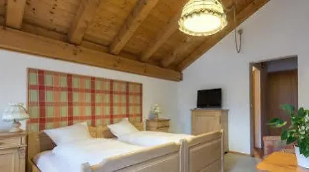 Bellaval 3* Laax
